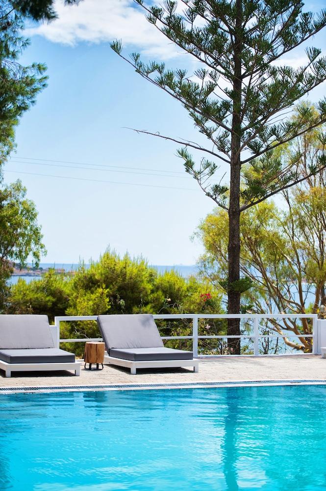 Akra Morea Hotel & Residences Monemvasía Екстериор снимка