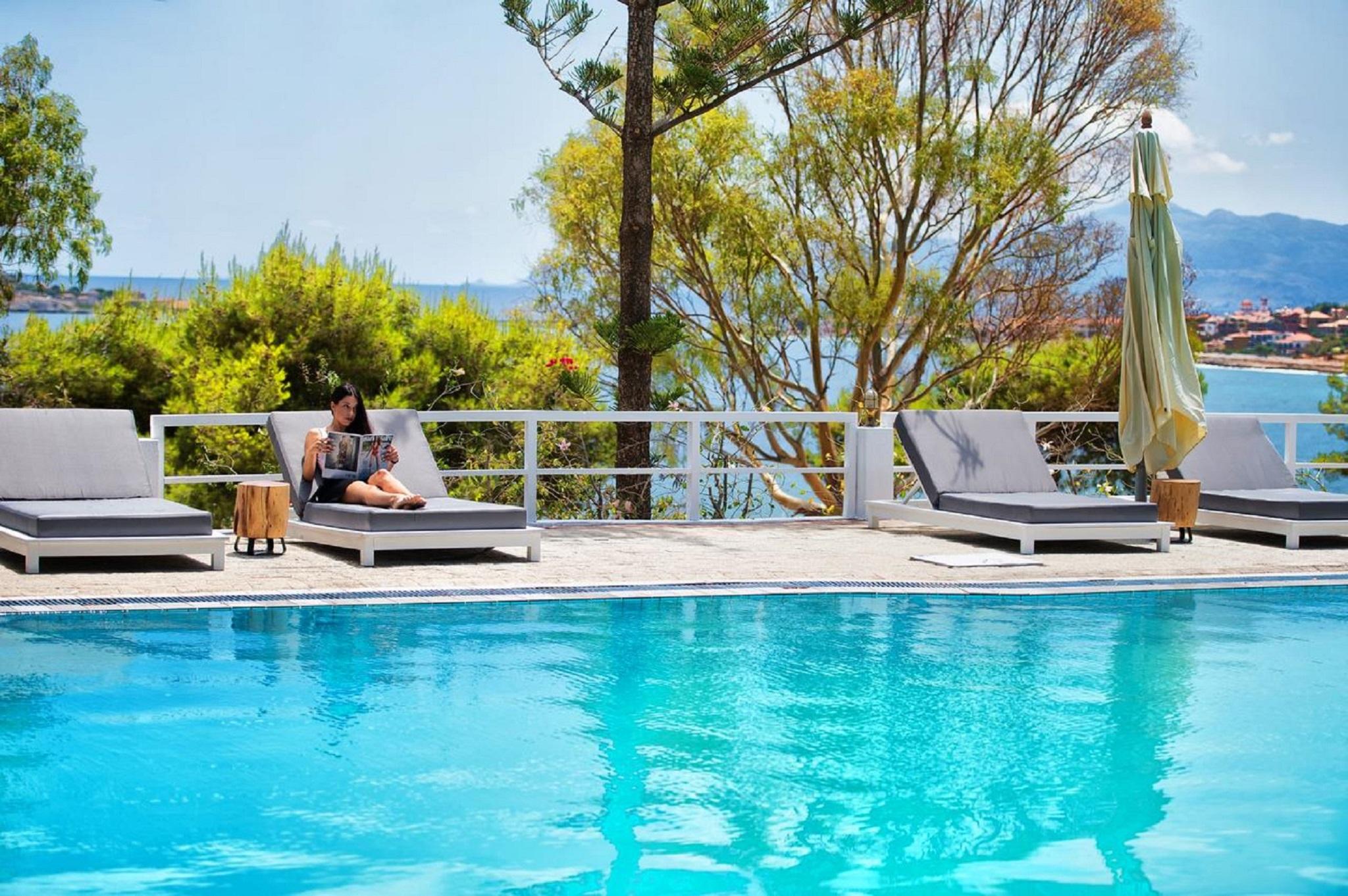 Akra Morea Hotel & Residences Monemvasía Екстериор снимка