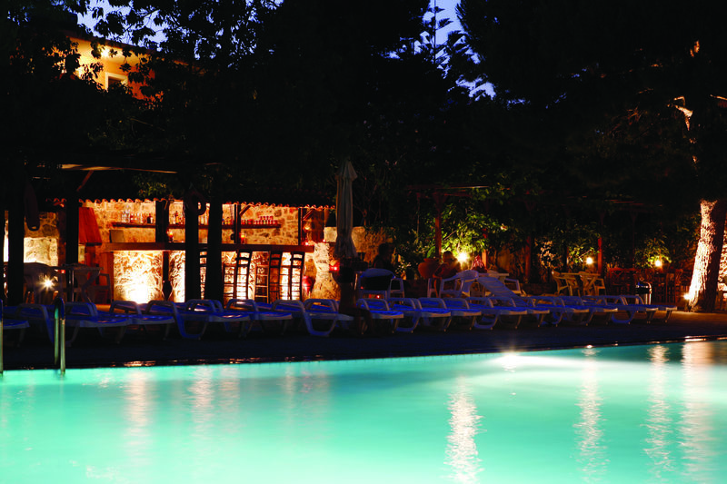 Akra Morea Hotel & Residences Monemvasía Екстериор снимка